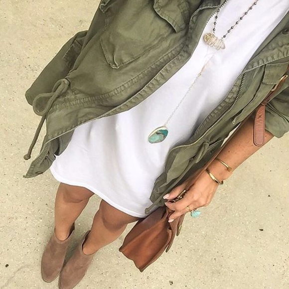 Dresses & Skirts - ROBBIE Comfy t-shirt Dress - WHITE Dresses & Skirts - ROBBIE Comfy t-shirt Dress - WHITE